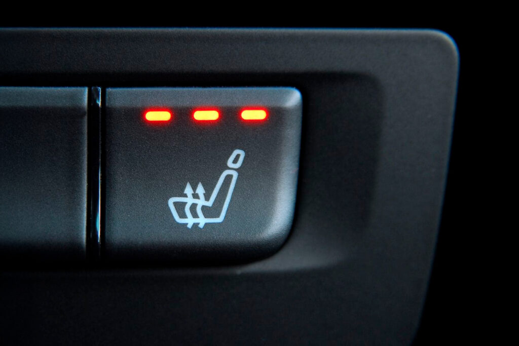 Підігрів сидінь авто