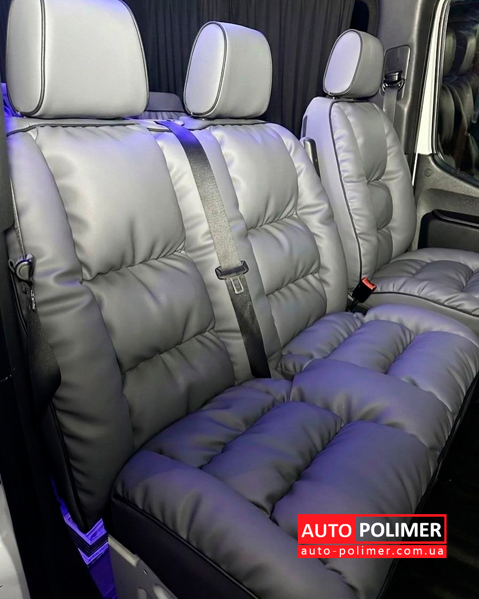 Встановлення акустики та обшивка стелі Sprinter