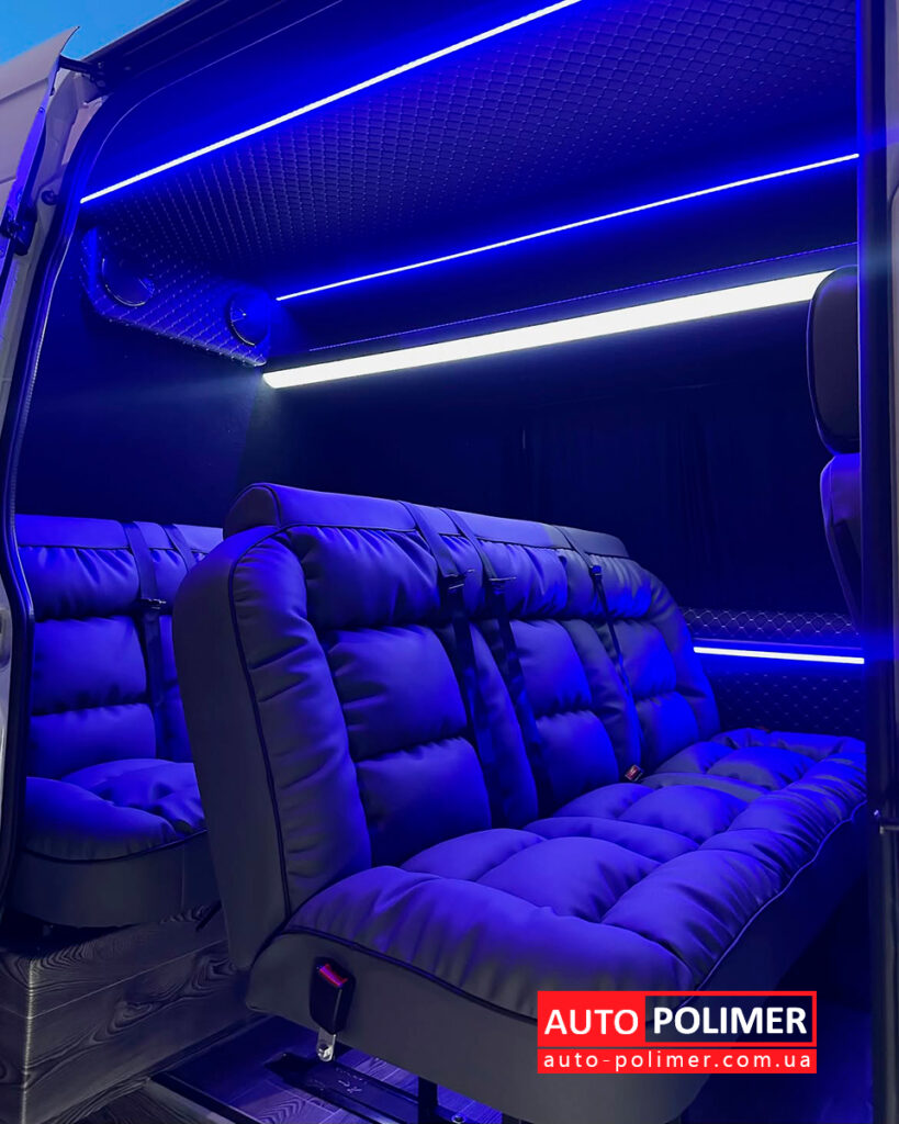 Салон Mercedes Sprinter вантажпас із сидіннями пуфи та контурною підсвіткою Auto Polimer